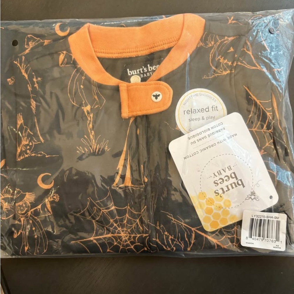 NWT Burt’s Bees Baby Pajamas 6-9m